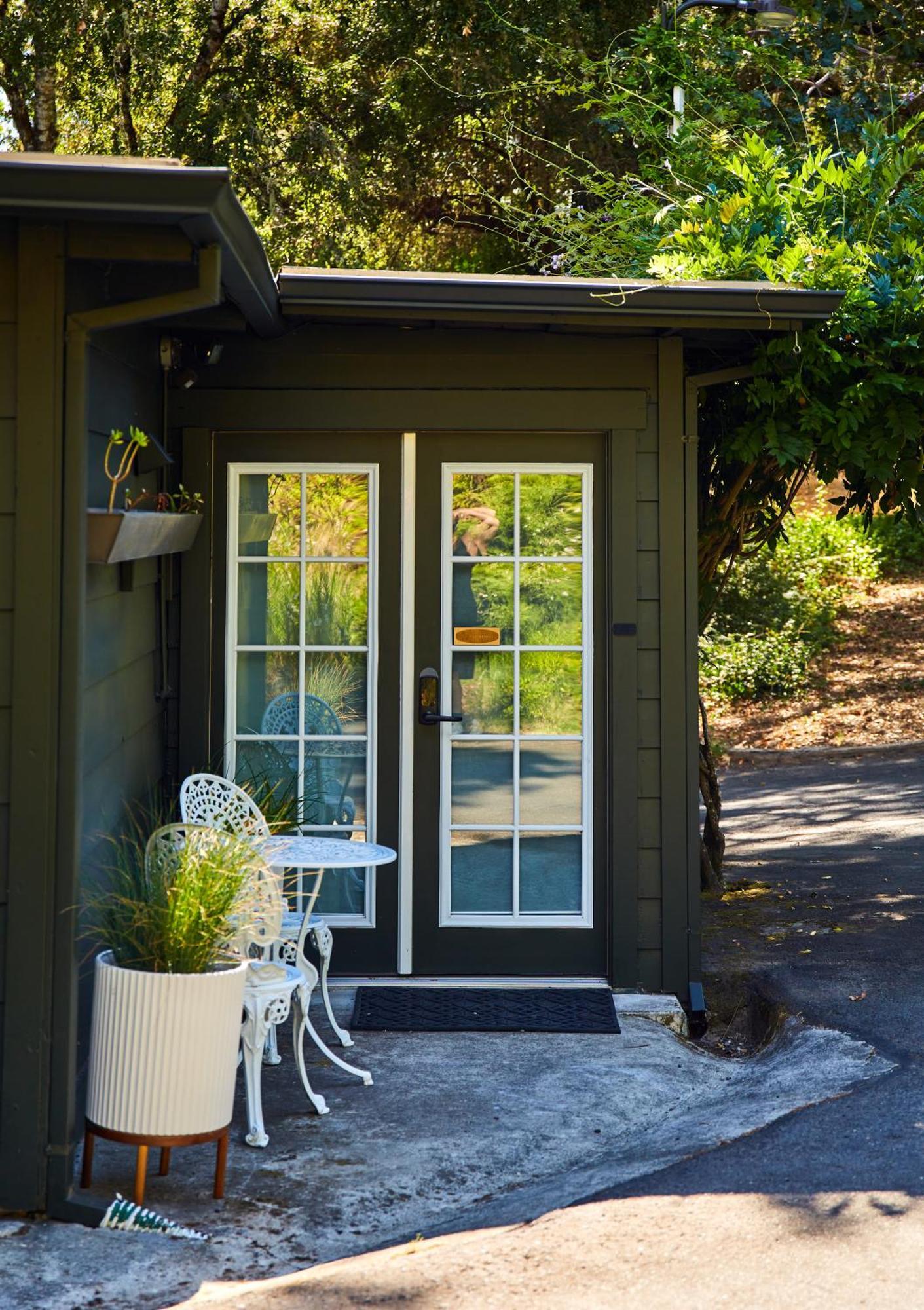 Mine And Farm, The Inn At Guerneville, Ca Экстерьер фото